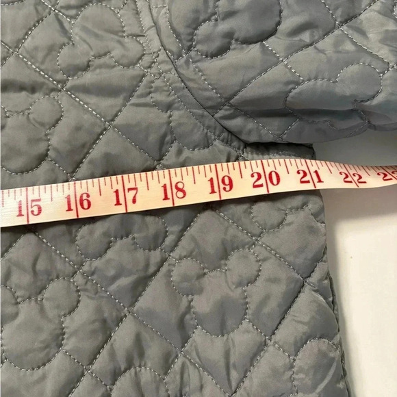 Walt Disney World Mickey Mouse Gray Quilted Gray Jacket Coat Size Small Puffer - Picture 4 of 6